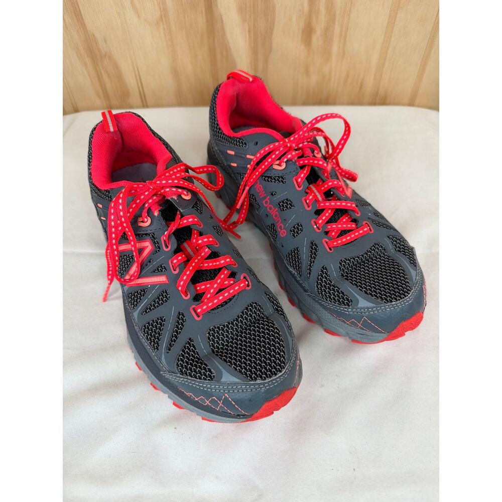 New Balance 610v4 Trail Running Hiking Sneakers Grey Pink Womens 8